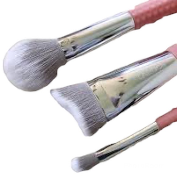 Laruce Beauty 3 piece pink contour brush set with limited edition pouch NEW - Picture 8 of 11